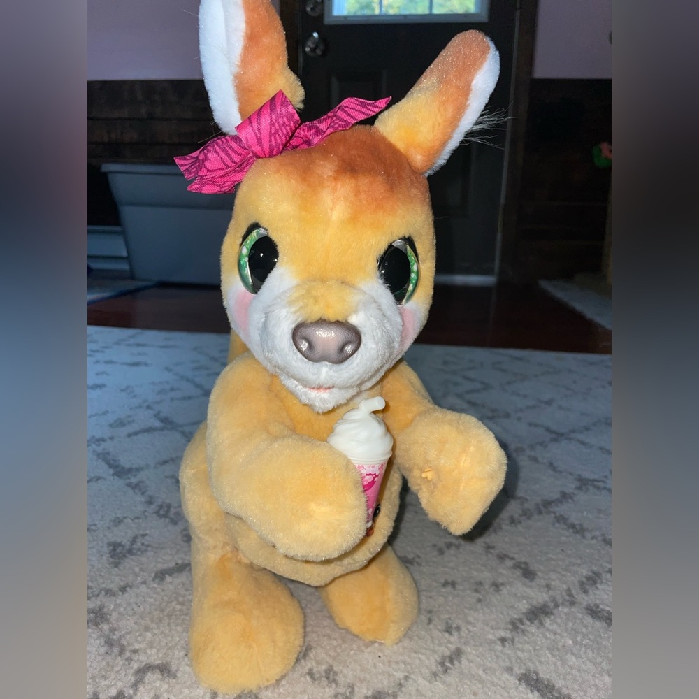 FurReal Mama Josie The Kangaroo